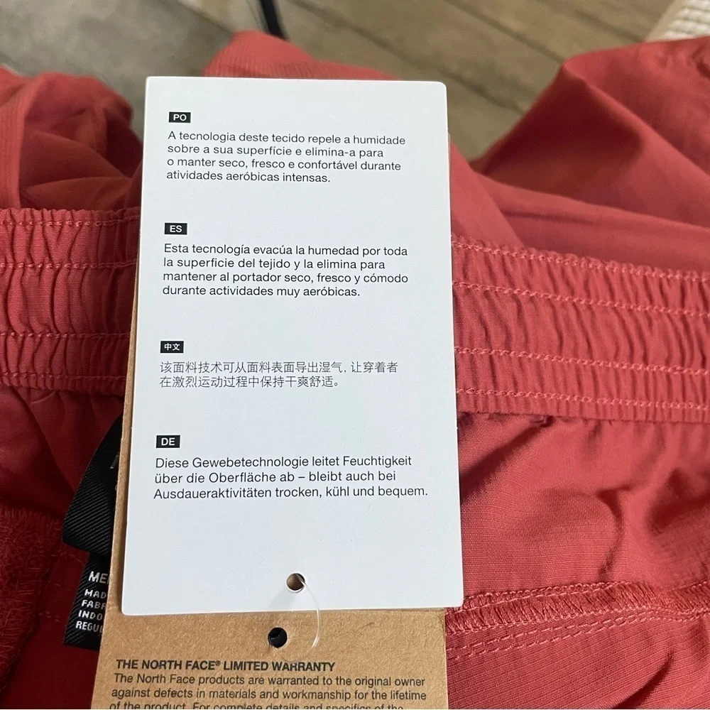 New! The North face adventure shorts spice red nwt 15502